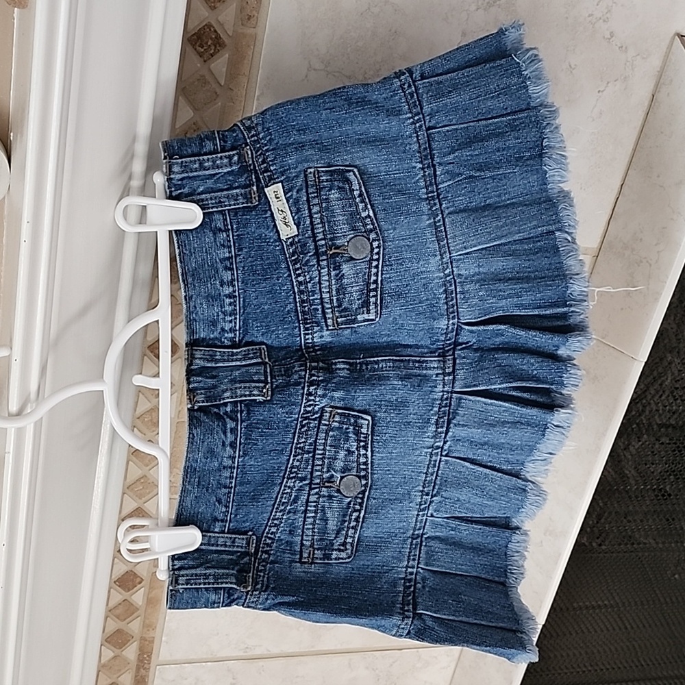 💙 ABERCROMBIE Ruffle Denim Mini Skirt 💙 - Picture 7 of 11